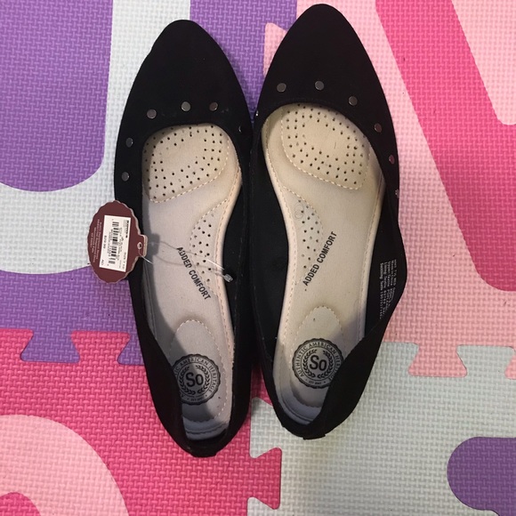 Flats - Picture 1 of 3